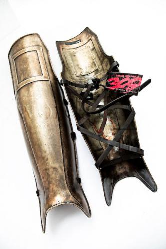 300-Spartan-Leg-Guards