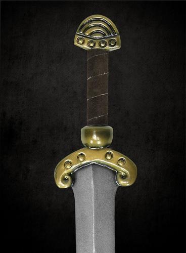 Age-of-Conan-Cimmerian-Sword
