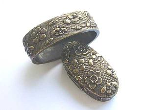 Fuchi-and-Kashira-Set-Ume--	Fuchi-and-Kashira-Set-Ume