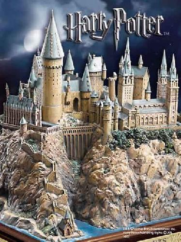 Harry-Potter-Hogwarts-Castle