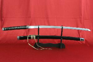 Katana-Kill-Bill-TypIII-od-firmy-KawashimaNebrousena-cepelStojanek-v-cene