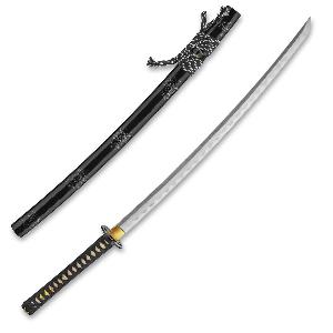 Kawashima-Katana-Tomomi-z-prekladane-oceli-AISI-1045-cerna-saya-s-pampeliskami