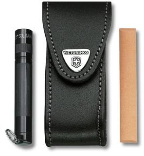 Kozene-pouzdro-na-noze-o-velikosti-91-mm-se-dvema-az-ctyrmi-vrstvami-zelizek-a-mistem-pro-svitilnu-M