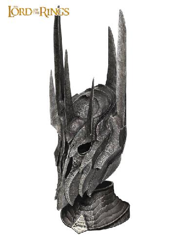 Lord-of-the-Rings---Helm-of-Sauron-with-Stand
