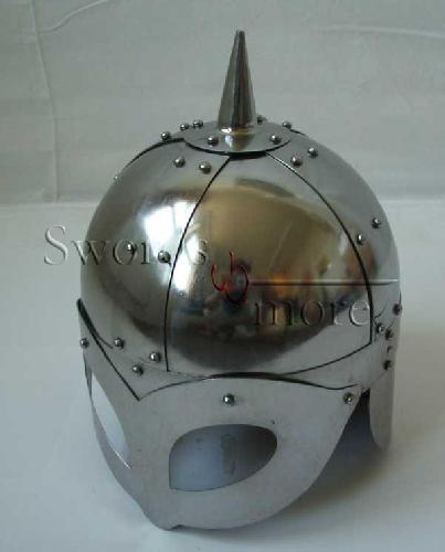 Norman-Helmet