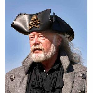 Piratsky-klobouk