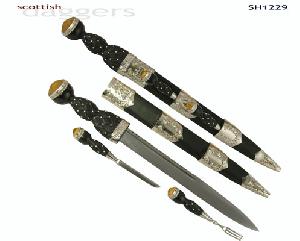 Scottish-Regimental-Dirk