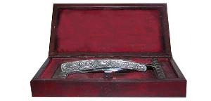 Sweeny-Todd-Razor-Prop-Replica-in-Wood-Box