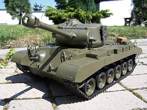 Tank---Pershing-M26---kour-zvuk