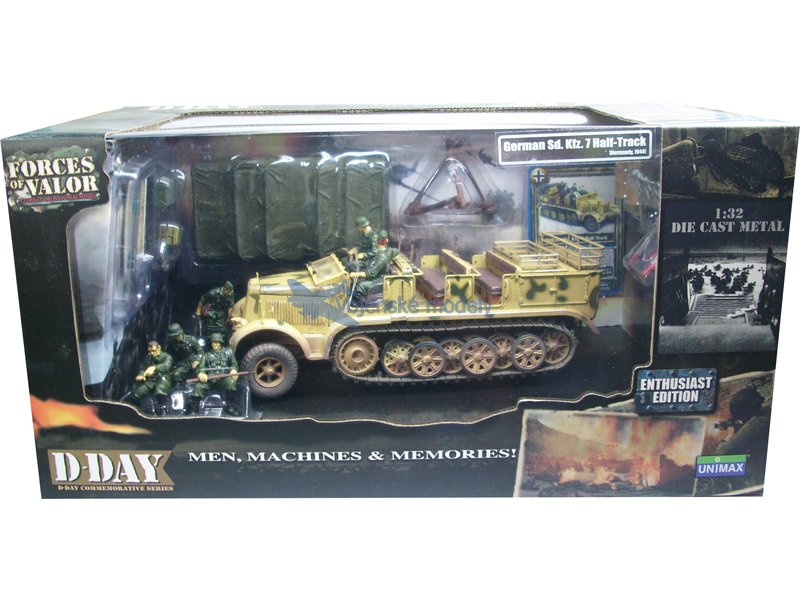 foto Forces of Valor - Sd. Kfz. 7 Half-track - polop�sov� transport�r, 1/32
