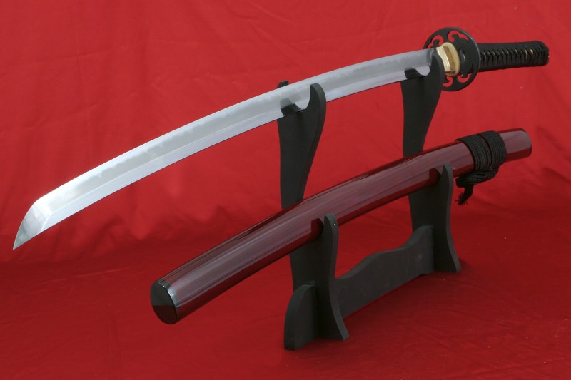 foto Katana ADEYAKA z ocele AISI 1095 od f. Kawashima s reálným hamonem