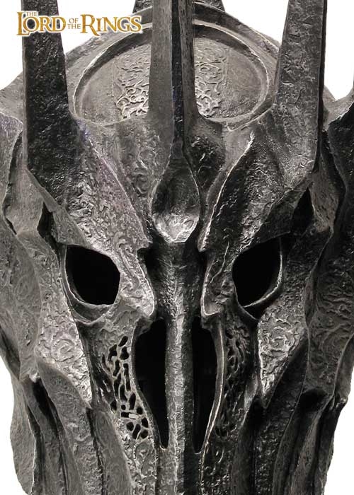 foto Lord of the Rings - Helm of Sauron with Stand