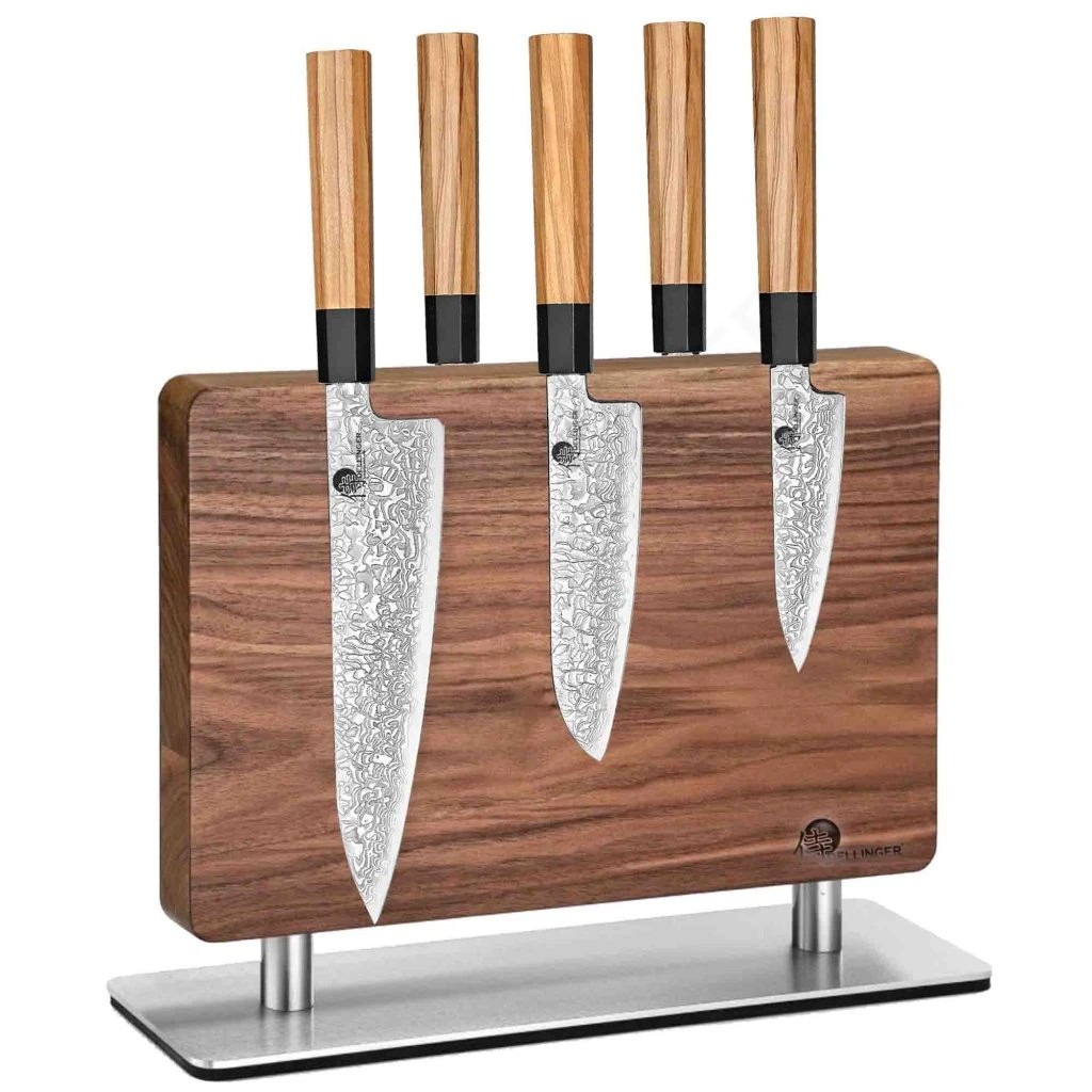 foto Magnetick� dr��k na no�e z o�echov�ho d�eva s nerezovou z�kladnou - v�ha 3800 g