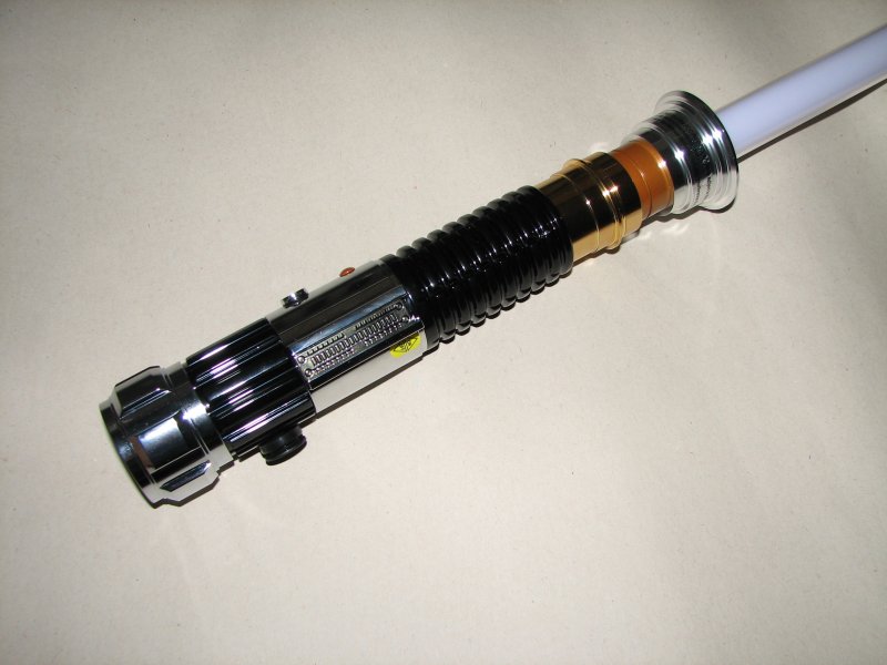 foto Obi-Wan Kenobi Force FX Lightsaber