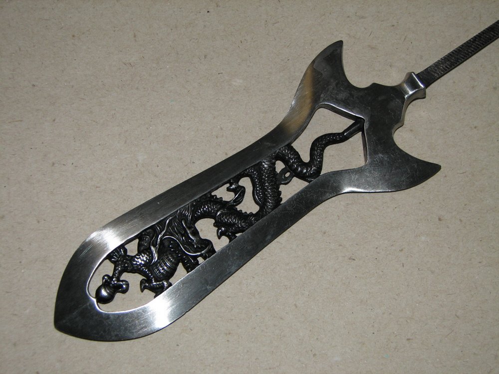 foto Swimming Dragon Arrowhead