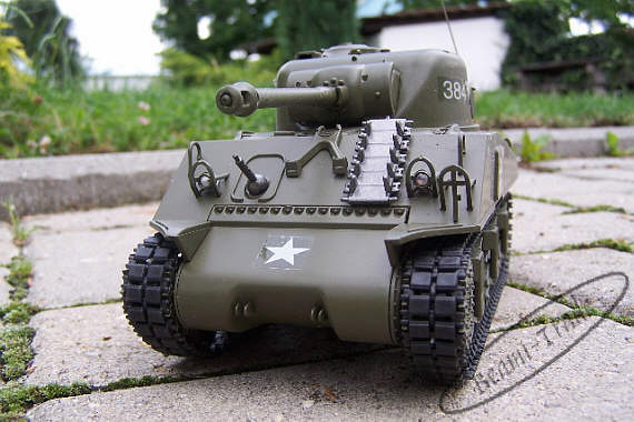 foto Tank - Sherman M4A3 1:30