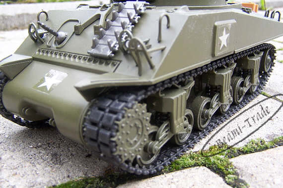 foto Tank - Sherman M4A3 1:30