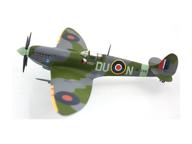 foto Witty - Spitfire MK.IX - Lt. Otto Smik, RAF No. 312