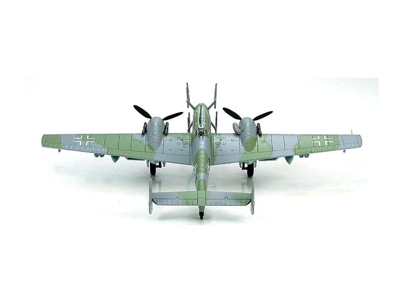 foto HobbyMaster - BF-110 G-4