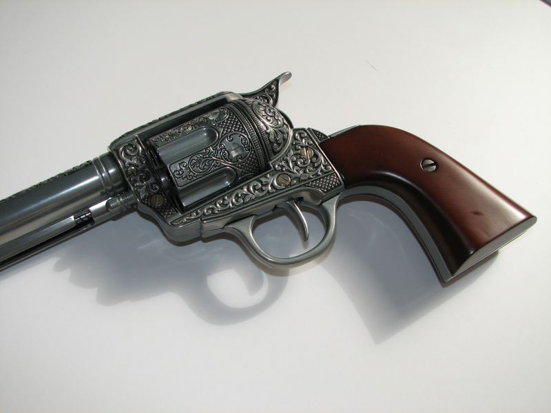 foto revolver 45