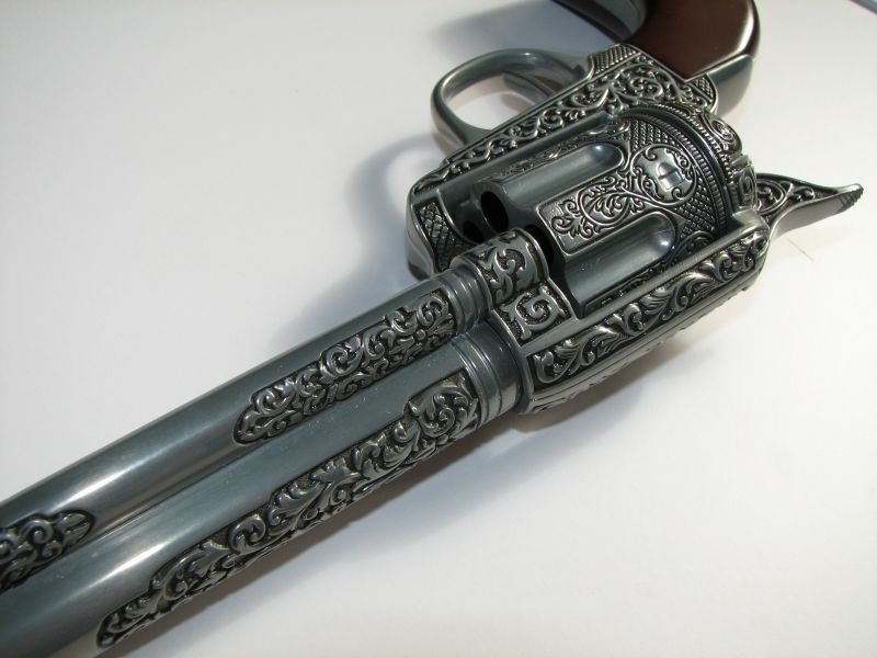 foto revolver 45