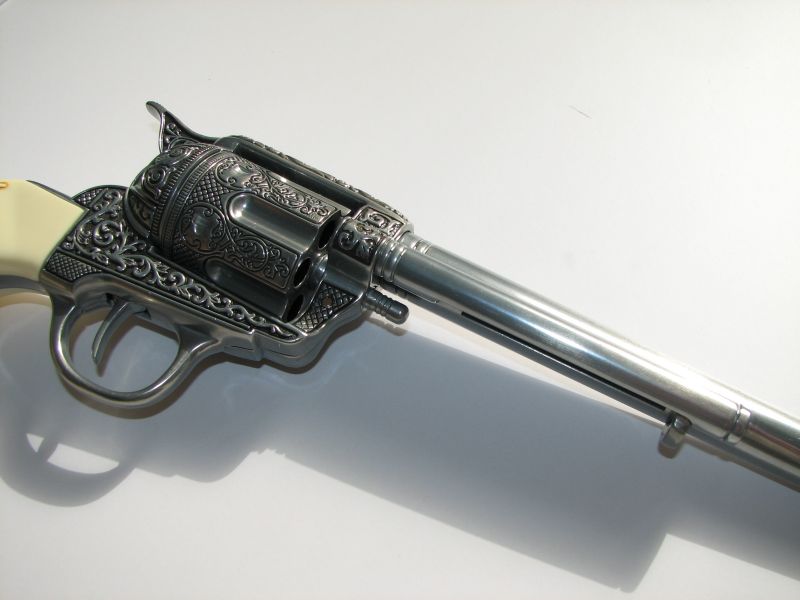 foto revolver 45