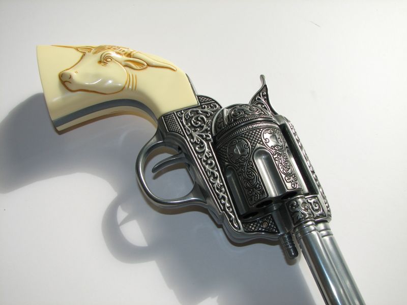 foto revolver 45