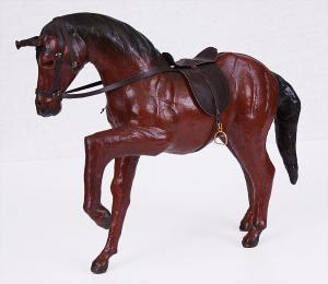 kun-hnedy---30-cm