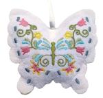 Vysivana-dekorace---bily-motyl