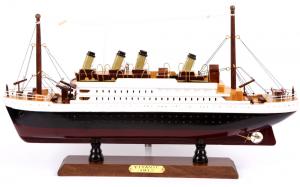 model-lodi-TITANIC