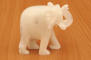 slon---bily-mastek-75-cm