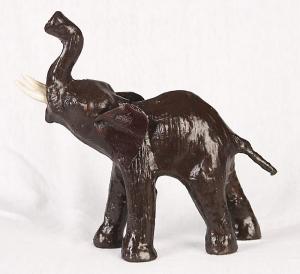 slon-cerny---15-cm