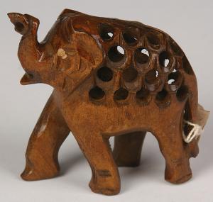 slon-dreveny---625-cm