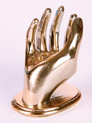stojanek-ruka---bronzovy