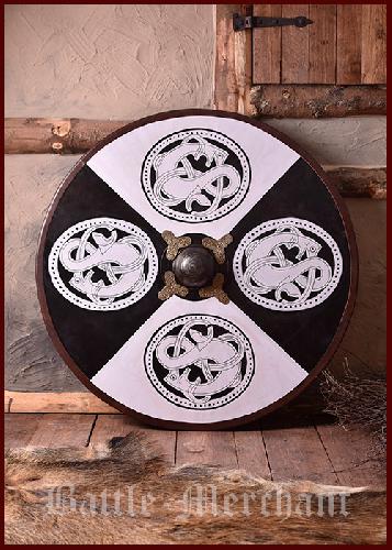 Viking-Wooden-Shield-with-Norse-griffon-motif
