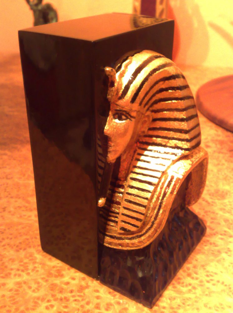 foto Faraonova busta