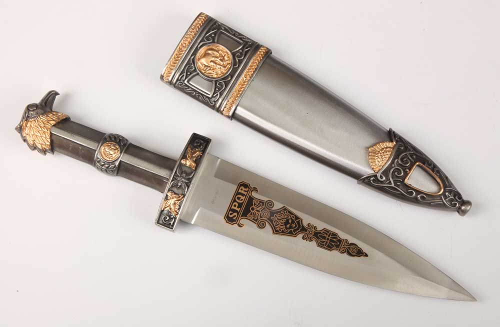 foto ozdobn� d�ka v pochv� - d�rkov� balen�