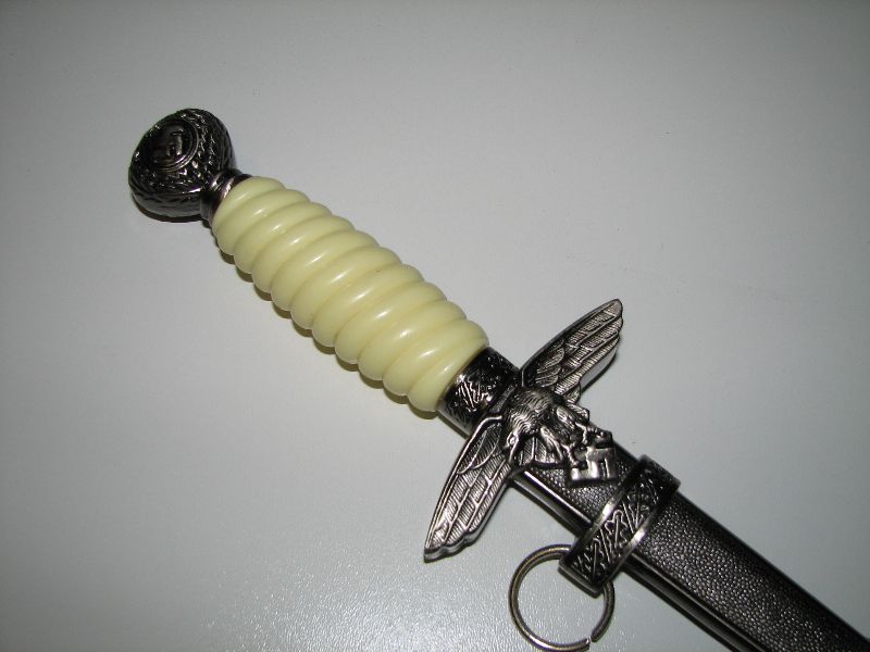 foto Replika n�meck� d�ky WWII